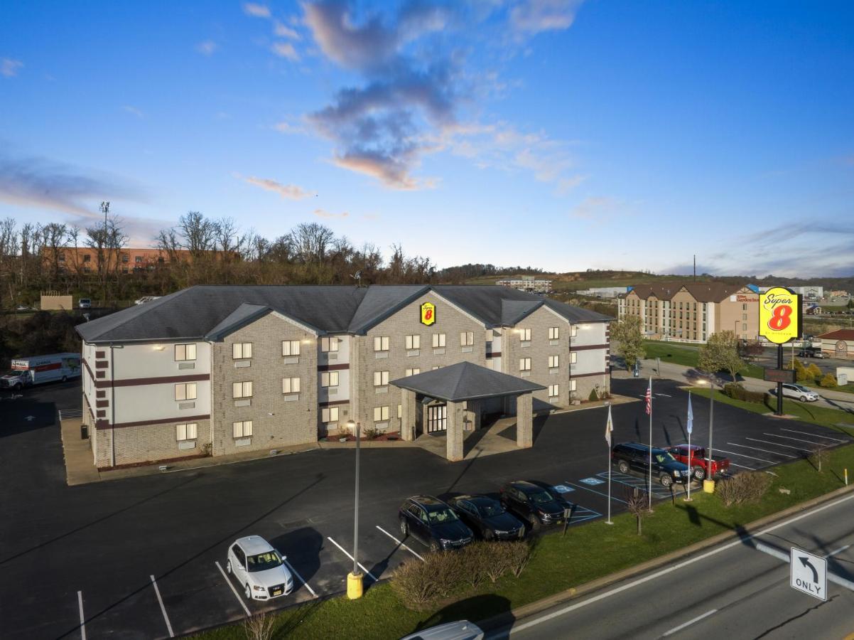 Super 8 By Wyndham Uniontown Pa Hotel Kültér fotó