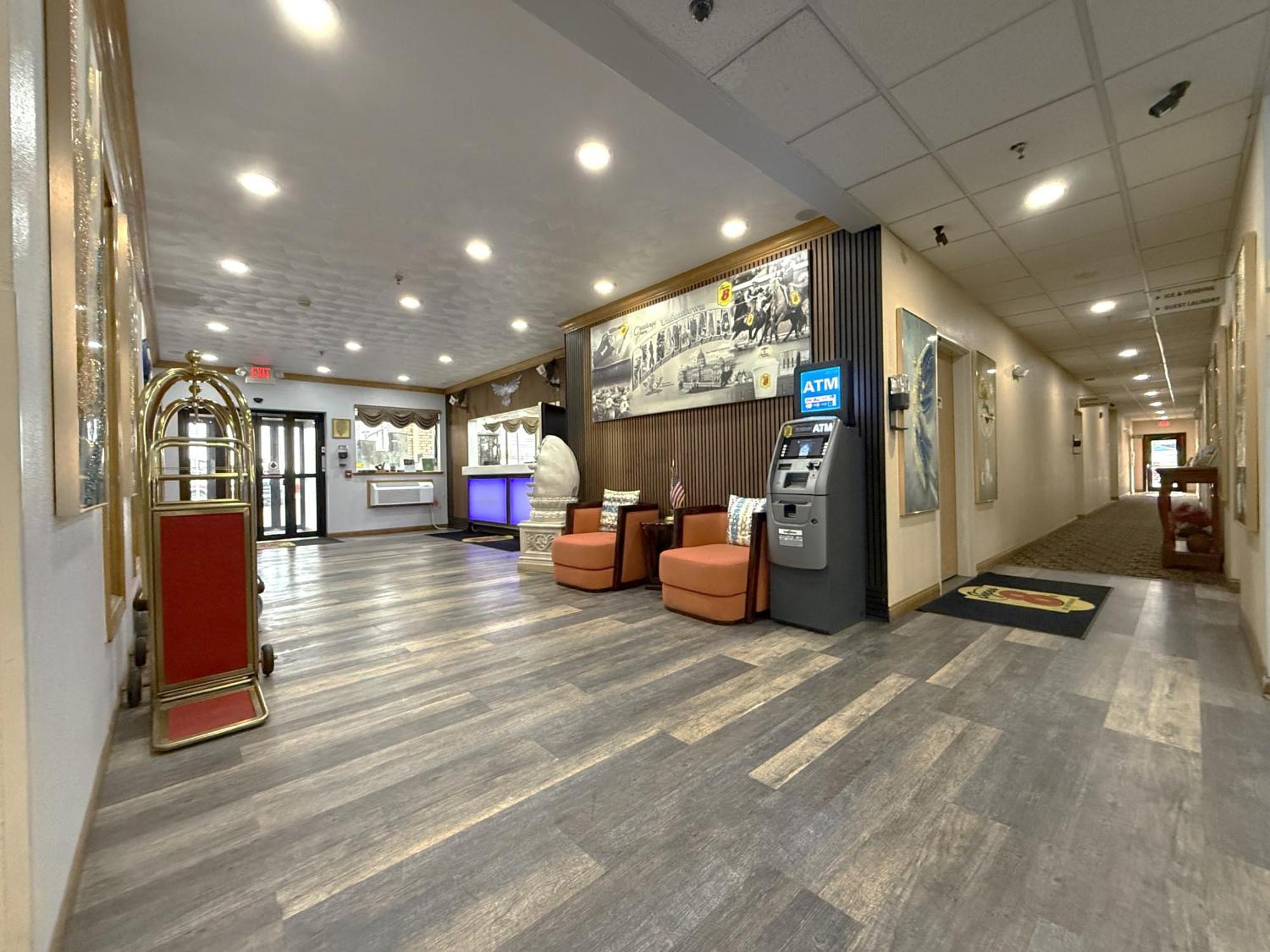 Super 8 By Wyndham Uniontown Pa Hotel Kültér fotó