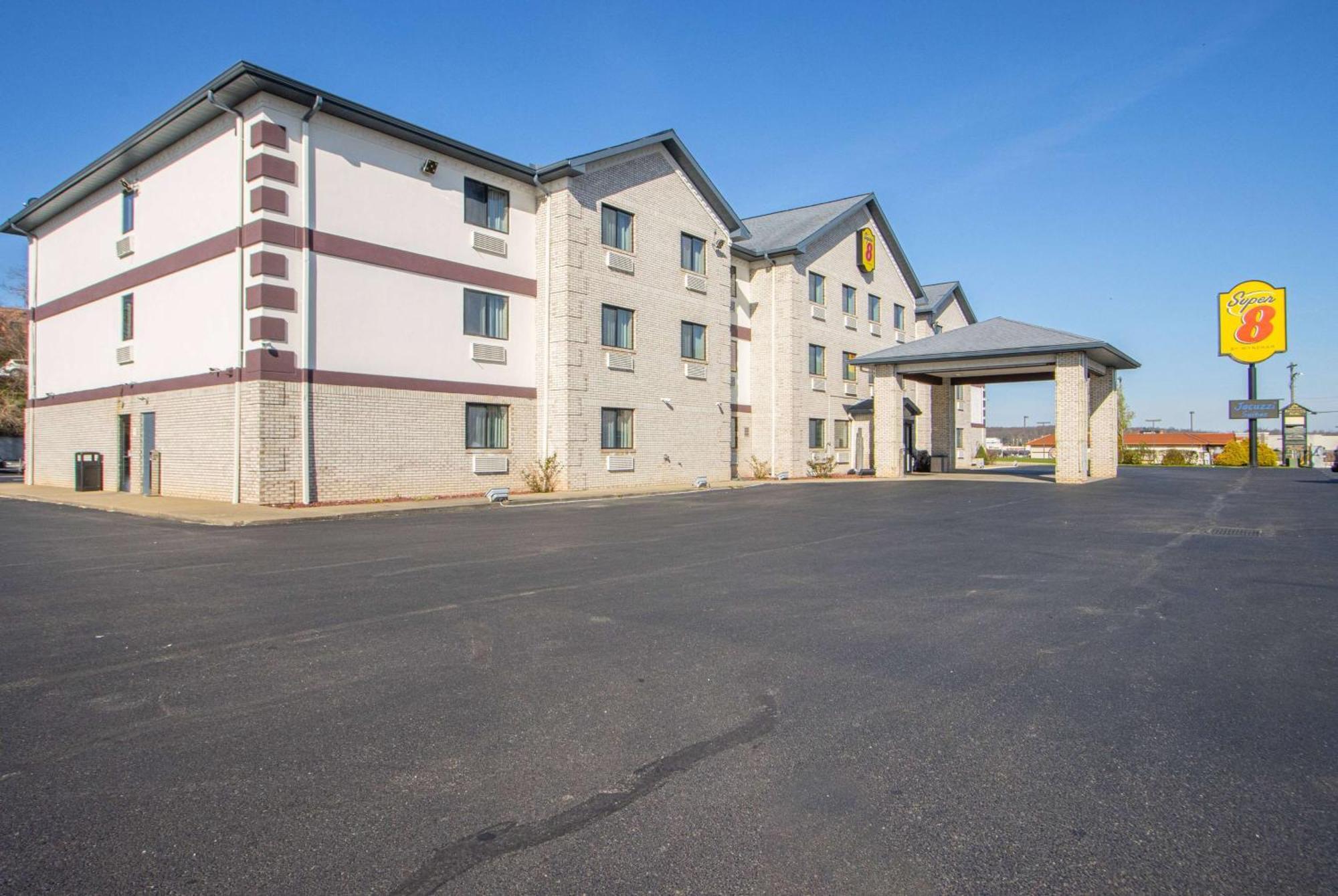 Super 8 By Wyndham Uniontown Pa Hotel Kültér fotó